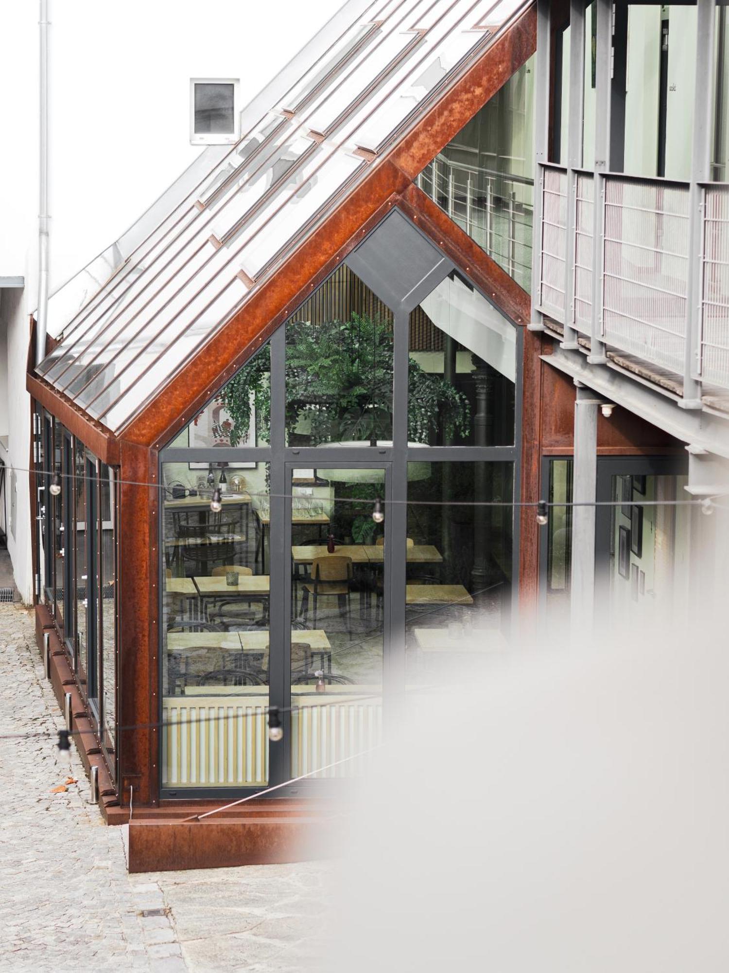 Vierzigerhof 3*